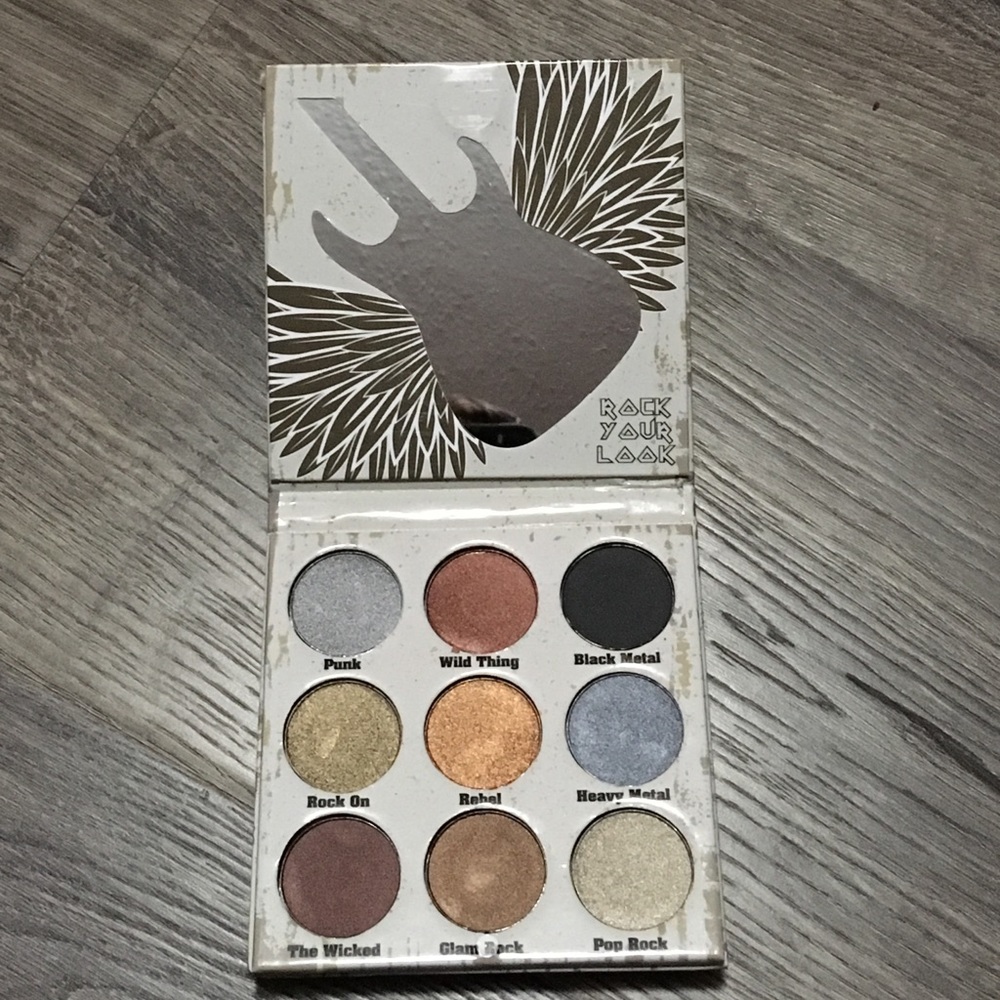 Glam Metals Eyeshadow Palette